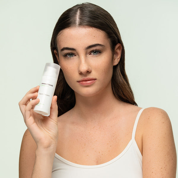 V6HEA20081341E8899C07CB87A0E4A889D8R5278164P2